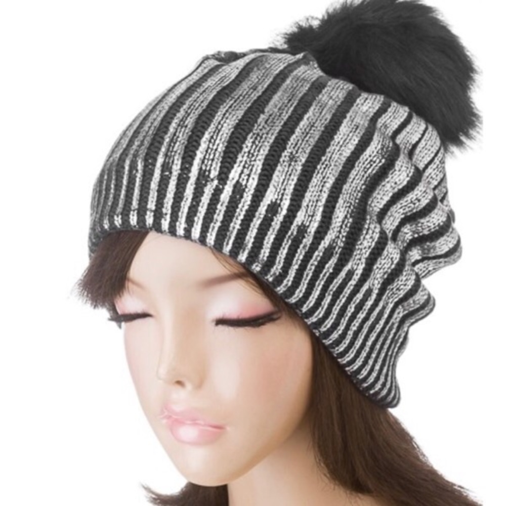 Metallic winter hat - Picture 4 of 8